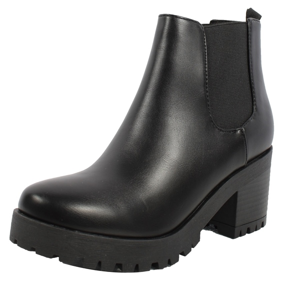 Black Chelsea Lug Platform Block Heel Anke Boot - Picture 2 of 7